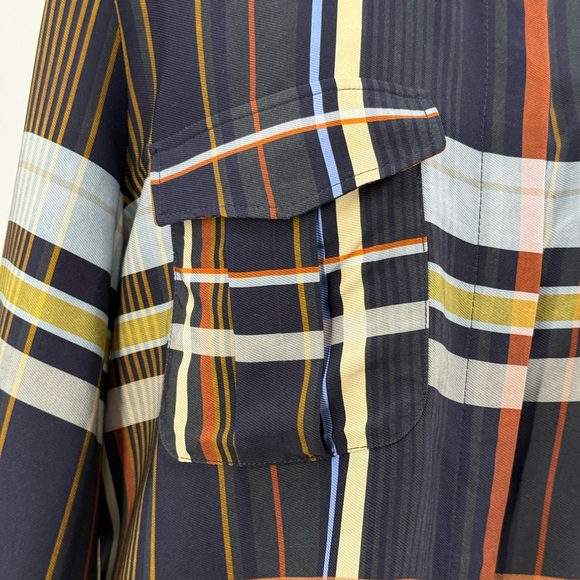 ZARA Plaid Two-Piece Suit | Elegant Button-Front Top & Wide-Leg Pants Set - Picture 8 of 17